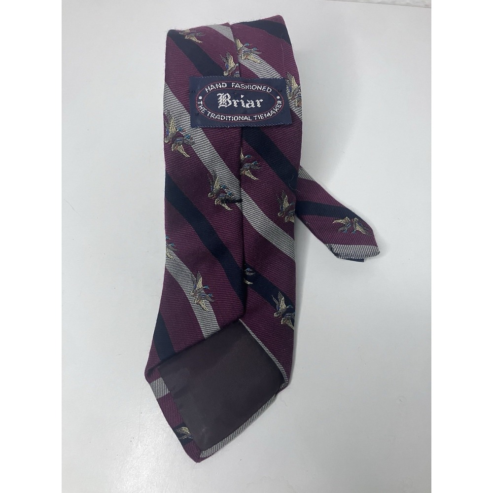 VTG Briar Men's Necktie Wool Silk Mallard Duck Hunting Wildlife Burgundy